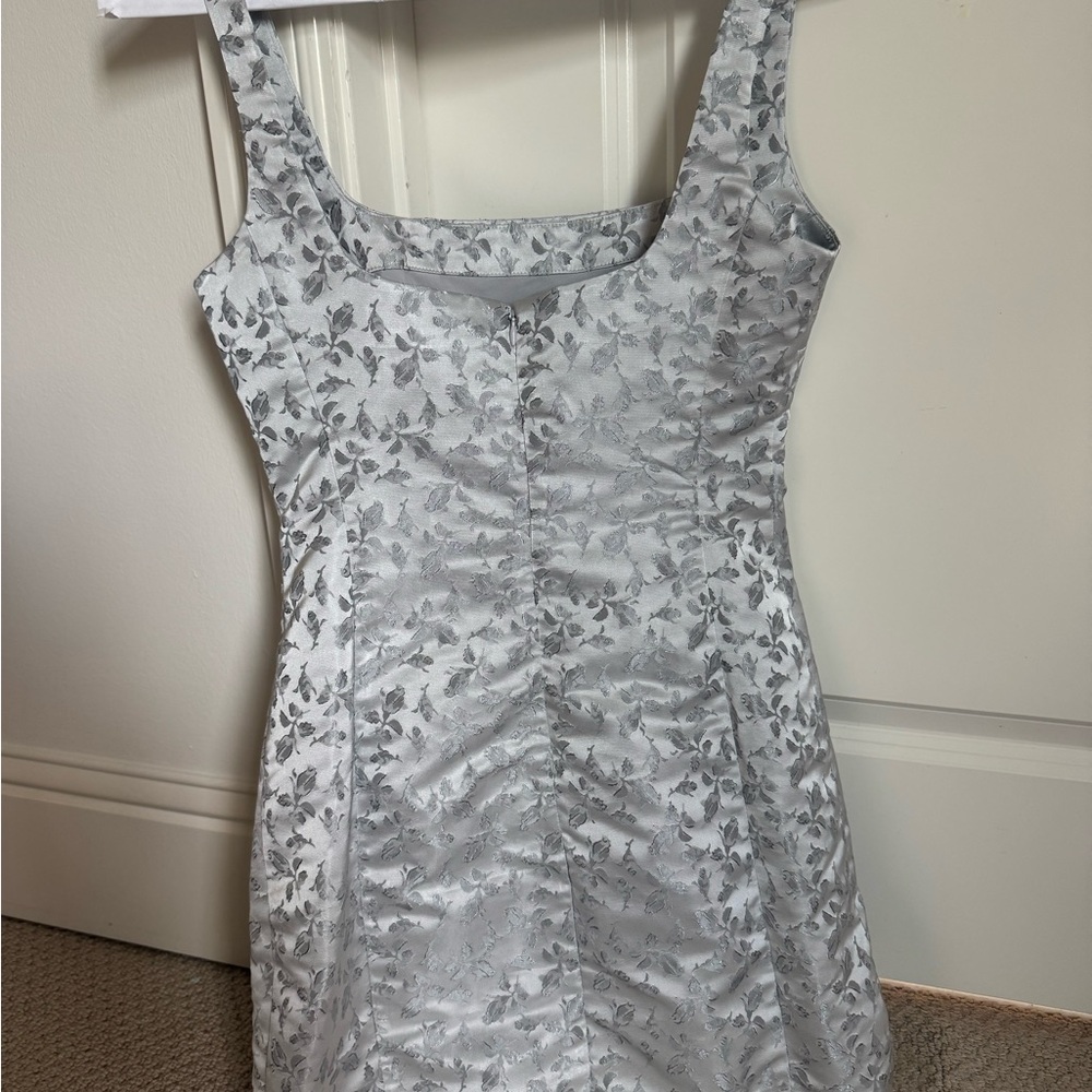 Amanda Uprichard Silver Sheath Mini Dress Square Neck - Picture 3 of 3